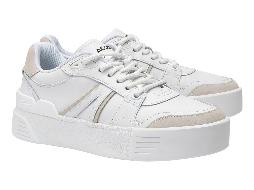 Tenis Lacoste en color blanco y blanco roto con suela de plataforma gruesa.