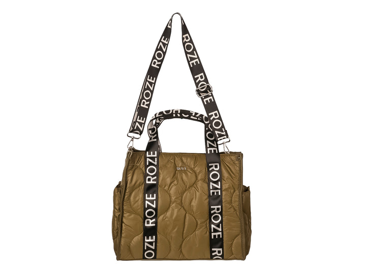 Bolso de hombro color verde oliva con acabado acolchado y asas negras con letras blancas de la marca ROZE.