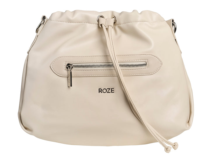 Bolso de hombro marca ROZE en color beige con cierre frontal y ajuste de cordones.