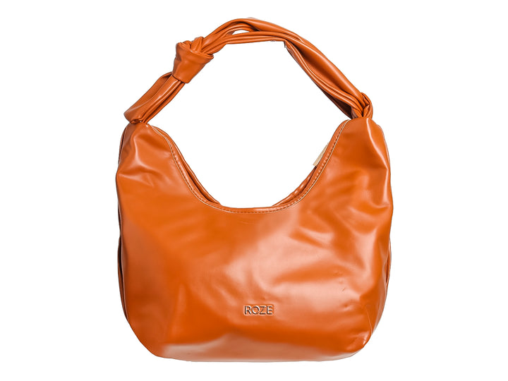 Bolso de hombro color marrón con diseño plisado y asa superior anudada.