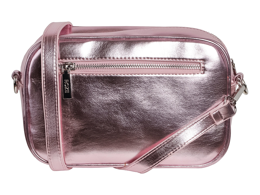 Bolso rosa metálico con un diseño de estrella brillante en el frente y logotipo de ROZE.