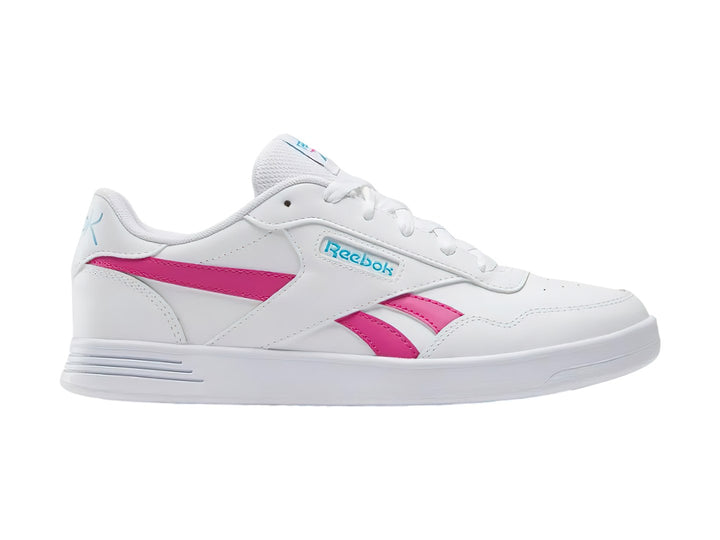 Tenis Reebok blancos con franjas laterales en color rosa y logotipo en azul, diseño deportivo de corte bajo.