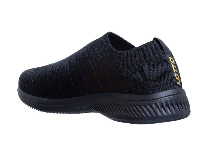Tenis deportivos Lotto color negro, estilo slip-on sin cordones con suela texturizada.