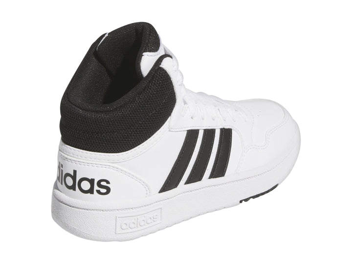 Tenis Adidas Hoops 3.0 Mid color blanco con cuello y franjas negras.