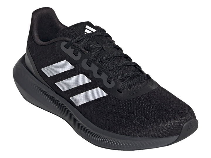 Tenis deportivos Adidas Runfalcon 3.0 color negro con tres franjas blancas laterales y suela gris oscuro.
