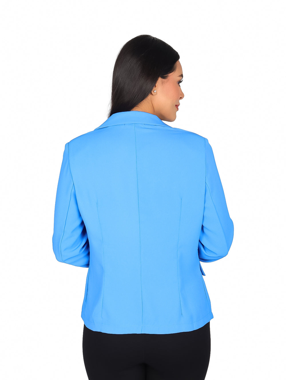 Blazer azul brillante para mujer con detalles decorativos de piedras y bordados en la parte frontal.