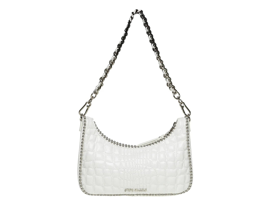 Bolso Steve Madden color blanco con textura acolchada, detalles plateados brillantes y una pequeña cartera acoplada.