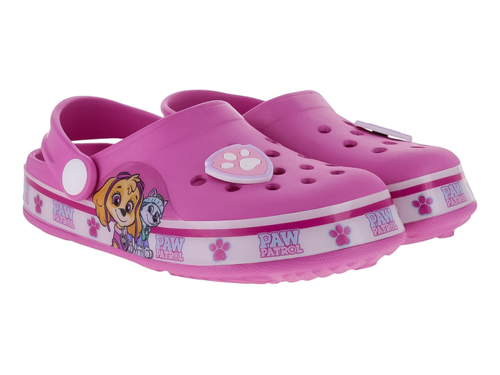 Sandalia tipo clog color fiusha con estampado de personajes de Paw Patrol.