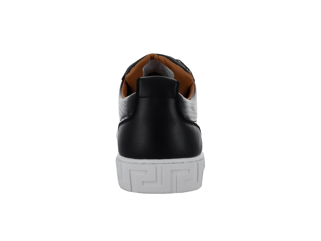 Tenis Platini M24 color negro con suela blanca y detalles interiores en marrón.