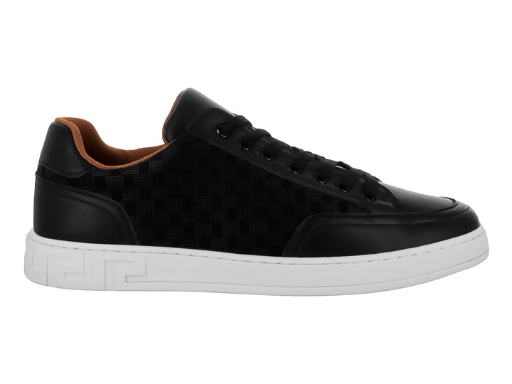 Tenis casuales color negro con suela blanca y detalles texturizados en el cuerpo.