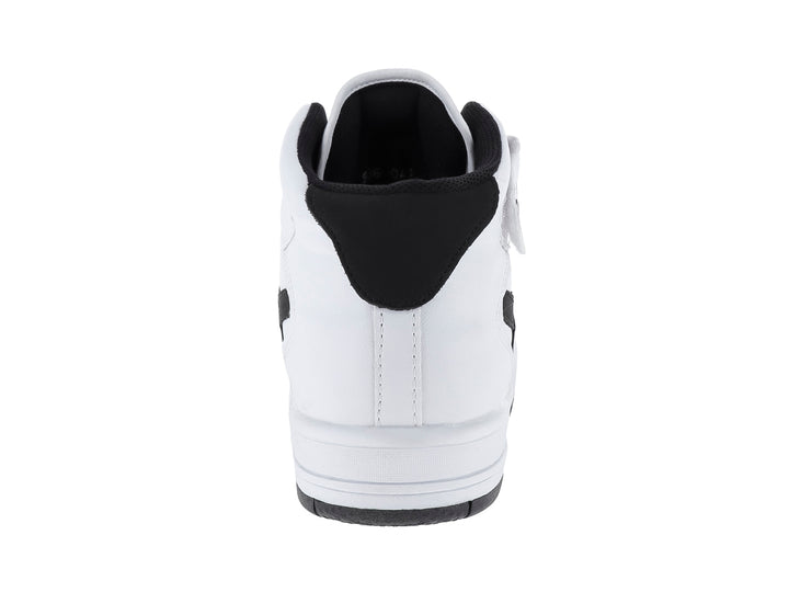Tenis Panam de bota color blanco con detalles y suela en color negro.