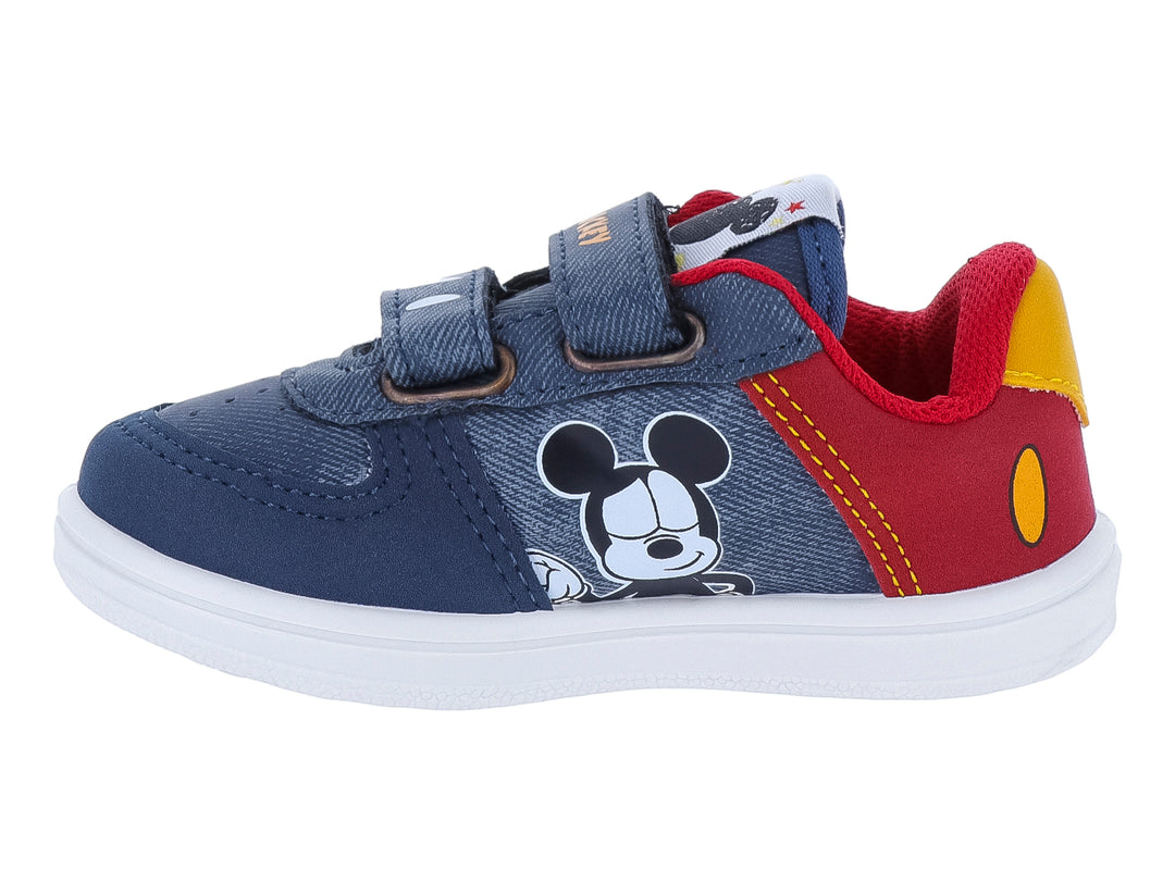 Tenis infantiles PANAM en colores azul y rojo con diseño de Mickey Mouse y cierre de velcro.