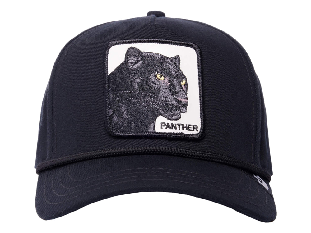 Gorra negra Goorin Bros con parche frontal de una pantera negra y texto PANTHER.