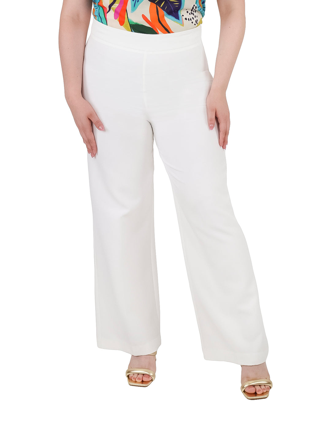 Pantalón recto color hueso para mujer con cintura elástica.