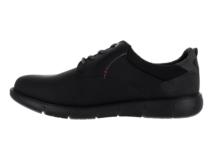 Zapato negro de material sintético con cordones grises y suela negra.