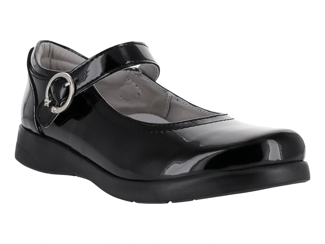 Zapato infantil de charol negro con correa y hebilla plateada, estilo clásico escolar.