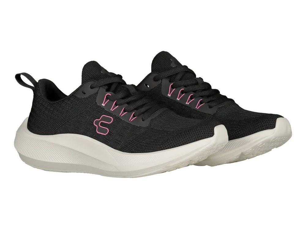 Tenis deportivos Charly color negro con suela blanca y detalles en rosa.