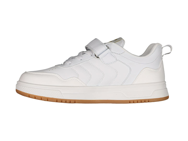 Tenis Charly color blanco con suela color café y cierre de velcro para niños.