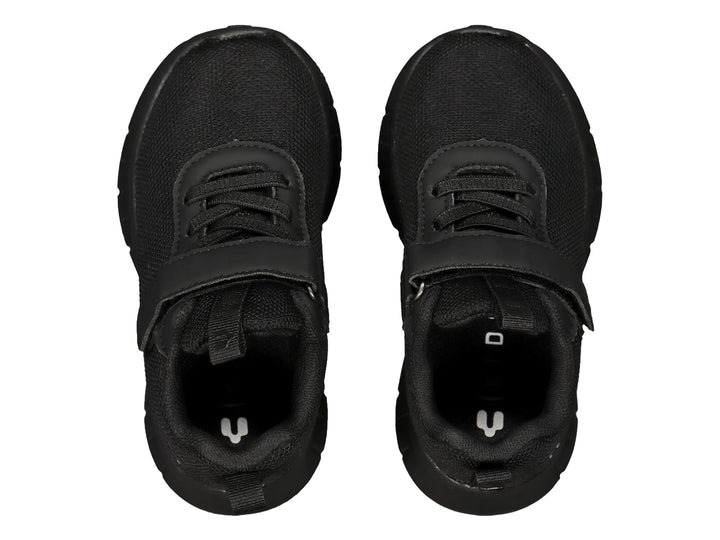Tenis deportivos Charly color negro con correa y agujetas para niño.