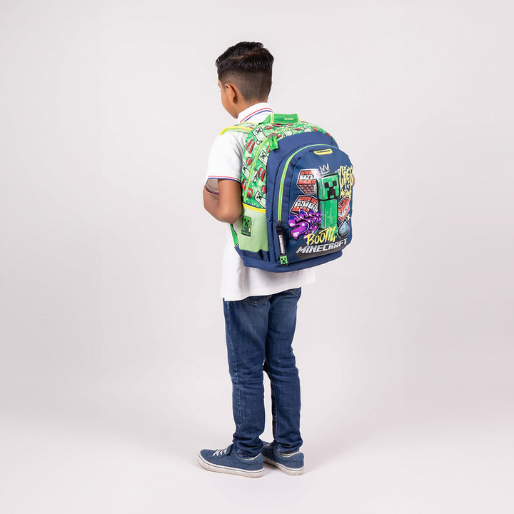 Mochila escolar Chenson de Minecraft en colores azul y verde con diseño de Creeper y TNT.
