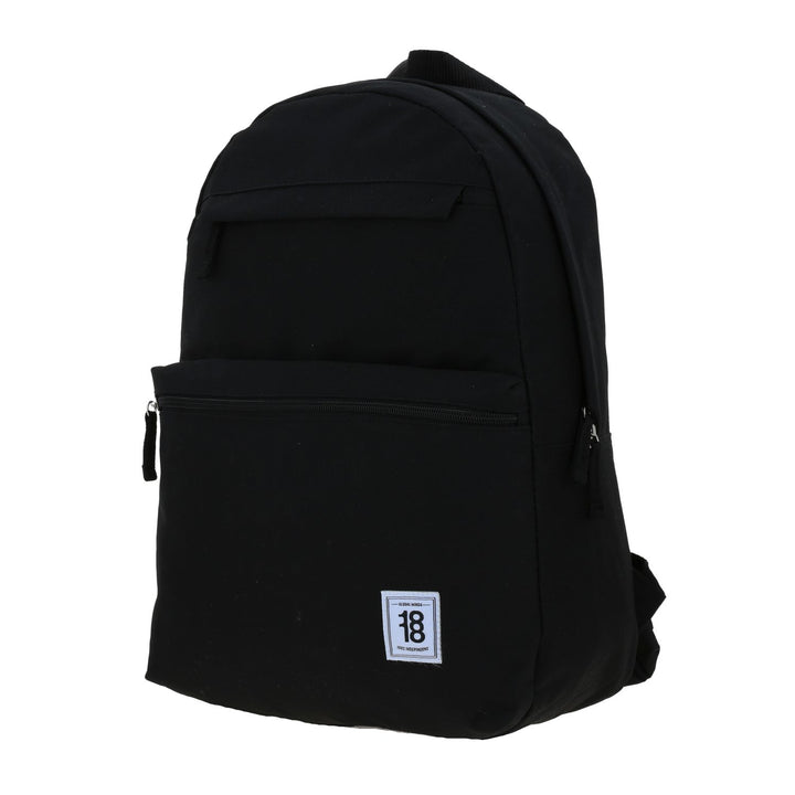 Vista posterior de una mochila escolar color negro de la marca Chenson.