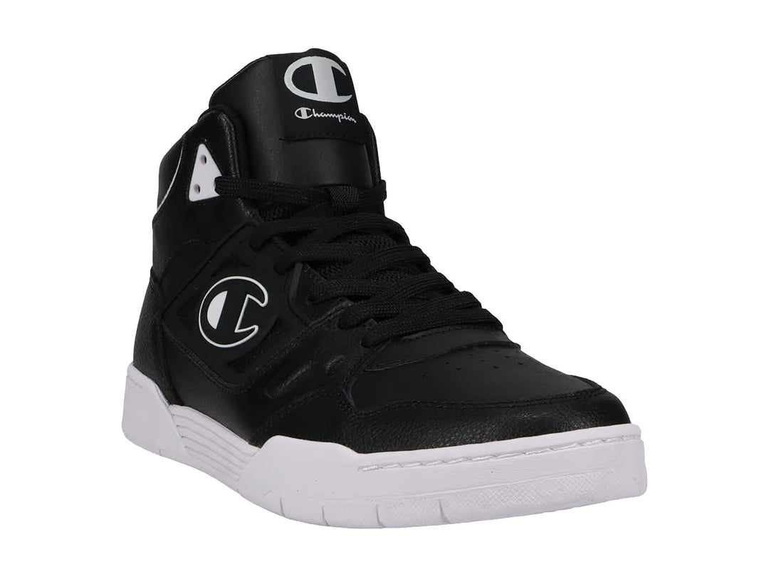 Tenis deportivos de bota marca Champion en color negro con suela blanca.