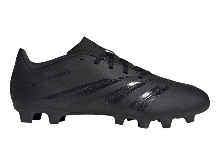 Zapato de fútbol Adidas Predator Club FXG en color negro con detalles en gris y tacos para pasto.