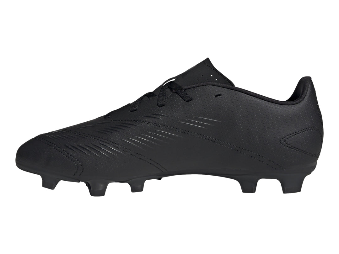 Zapato de fútbol Adidas Predator Club FXG en color negro con detalles en gris y tacos para pasto.