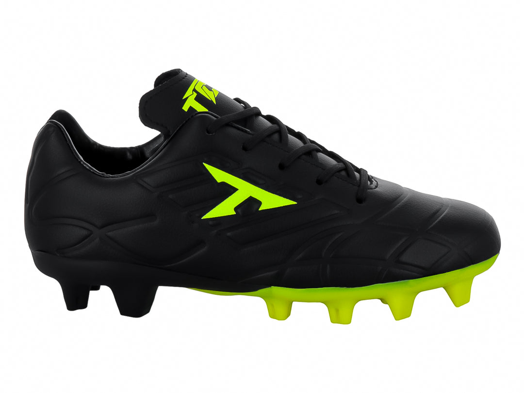 Zapato de fútbol Leon Trucco en color negro con suela y detalles en amarillo neón.