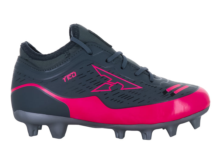 Zapato de fútbol Leon Trucco modelo CT10 en colores gris oxford y rosa fucsia con suela para pasto natural.