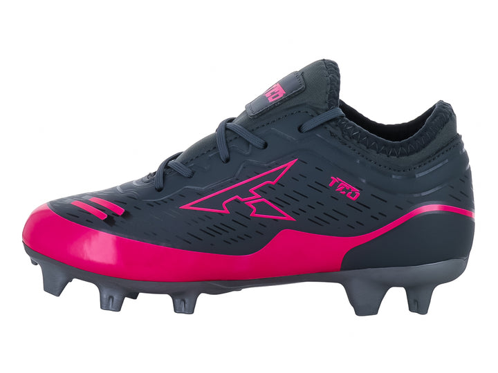 Zapato de fútbol Leon Trucco modelo CT10 en colores gris oxford y rosa fucsia con suela para pasto natural.