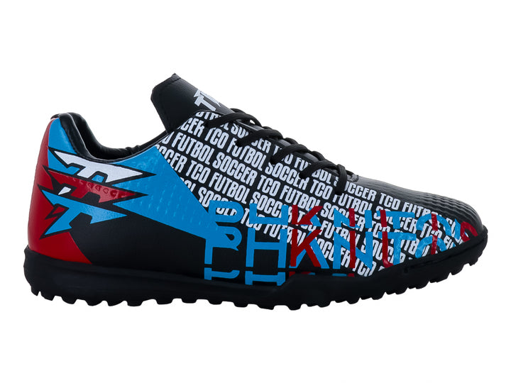 Zapato de fútbol turf Leon Trucco color negro con gráficos en azul, rojo y blanco.