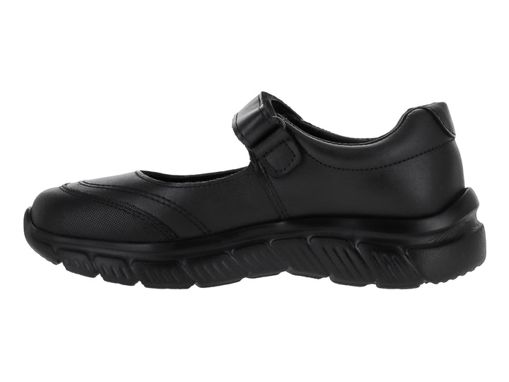 Zapato negro para niño o niña con cierre de correa velcro y suela robusta sobre fondo blanco.