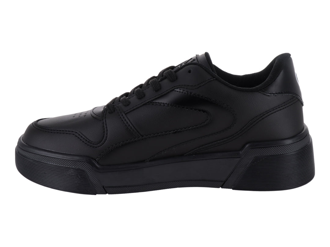 Tenis Clasben Deniz color negro con suela de plataforma y acabado brillante.