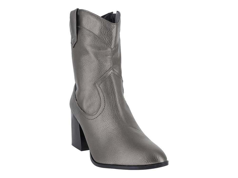 Bota texana para mujer en color plata metálico con tacón cuadrado negro.