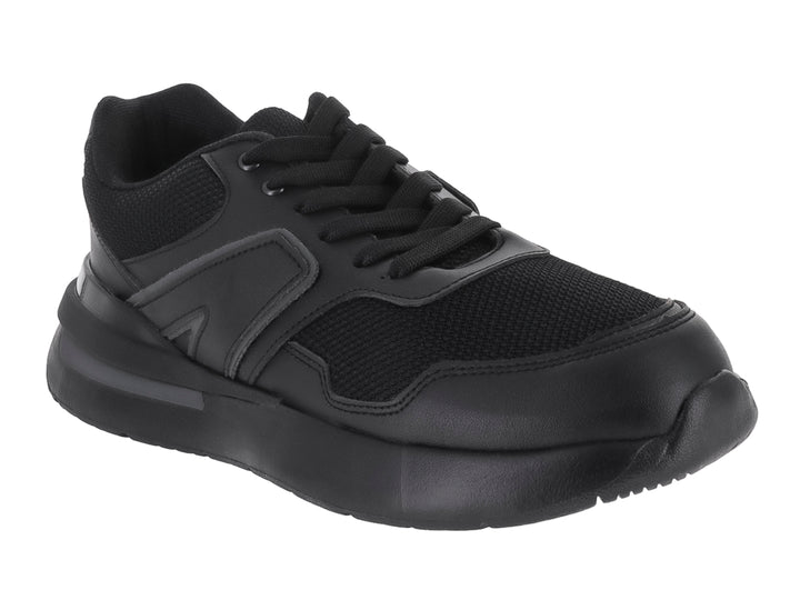 Tenis de baloncesto Makena en color negro con detalles de malla y suela robusta.