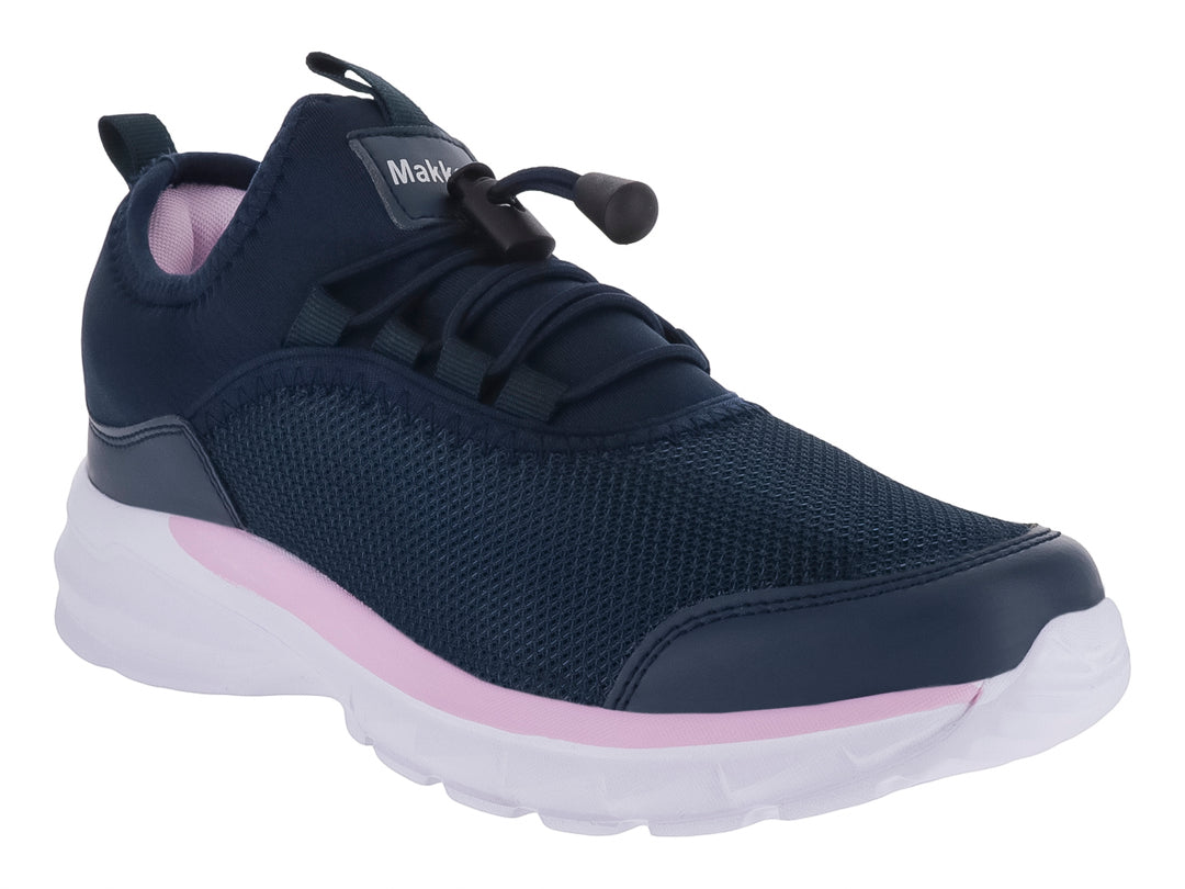 Tenis deportivos marca Makena en color marino con detalles en rosa y suela blanca para niña.