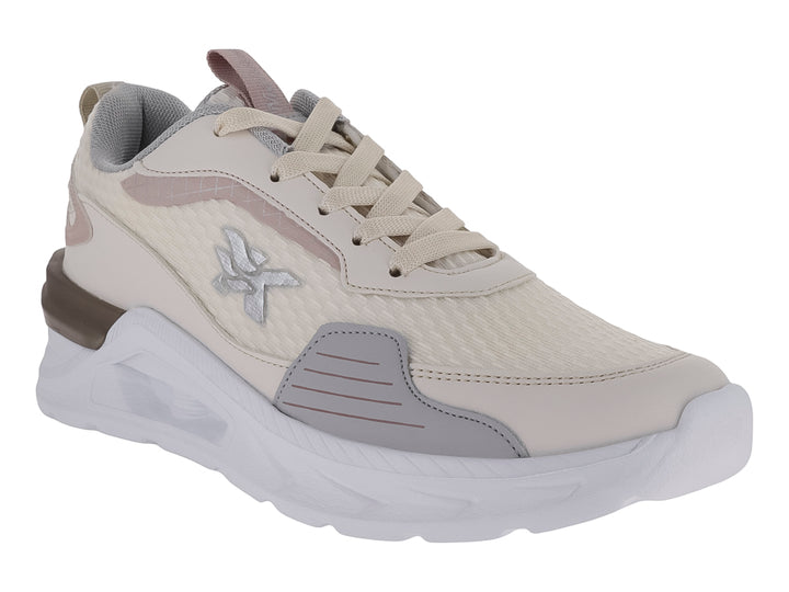 Tenis deportivos MAKENA color latte con suela blanca y detalles en gris.