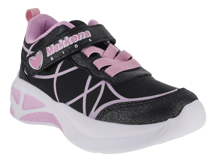 Tenis deportivos para niña color negro con detalles en rosa y suela blanca.