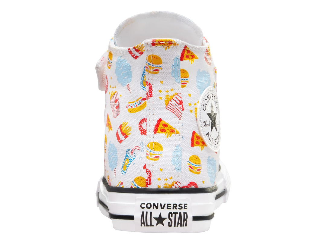 Tenis Converse Chuck Taylor All Star blancos con estampado colorido de snacks y comida rápida para niño o niña.