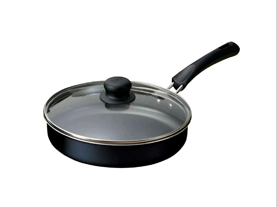 Batería de cocina Tramontina azul de 9 piezas con tapas de vidrio y mangos negros.