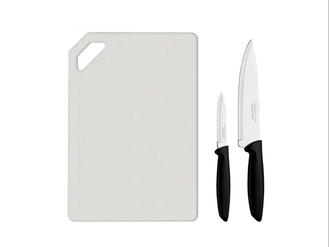 Set de batería de cocina Tramontina color rojo con mango negro, incluye ollas, sartenes y utensilios.