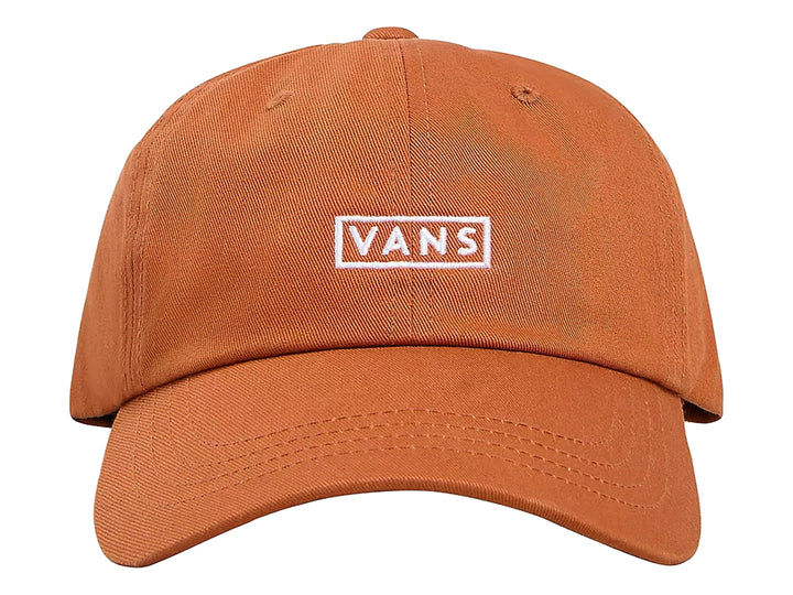 Gorra VANS de color Autumn Leaf con visera curva y logotipo blanco frontal.
