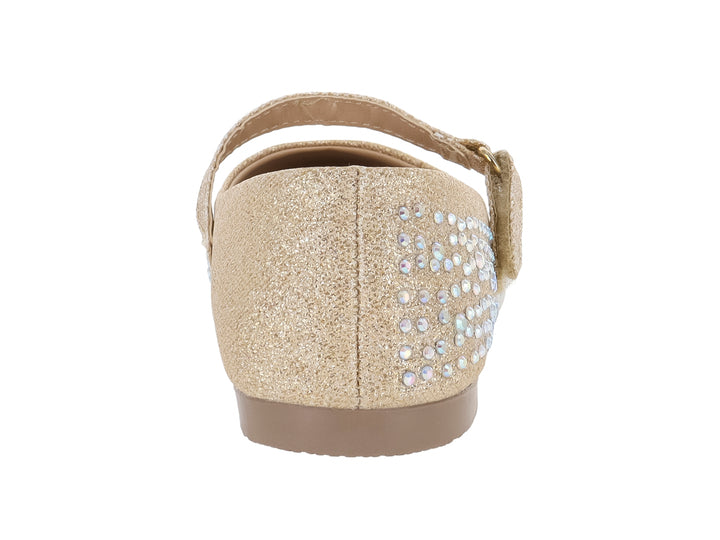 Zapato plano color dorado con incrustaciones de brillantes y correa ajustable.