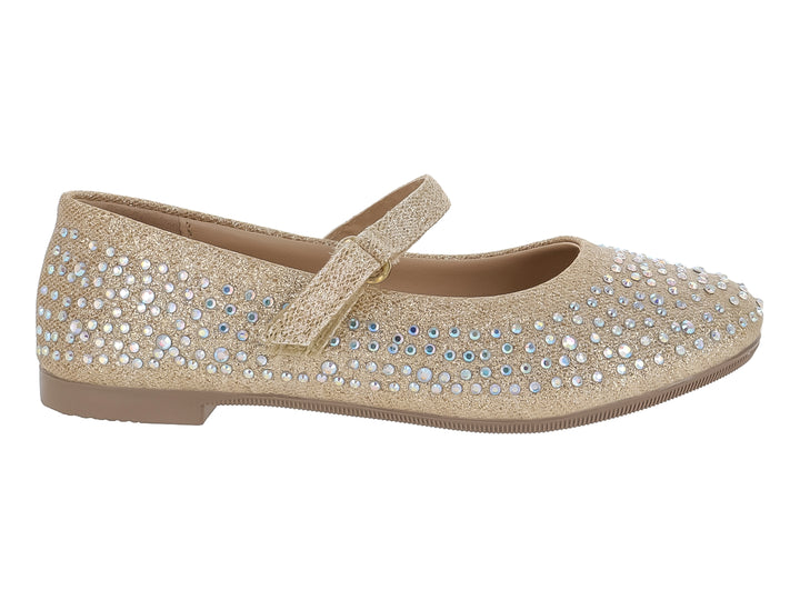 Zapato plano dorado para niña con correa y adornos de brillantes.