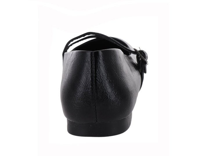 Zapato plano negro para niña con doble correa y hebillas plateadas sobre fondo blanco.