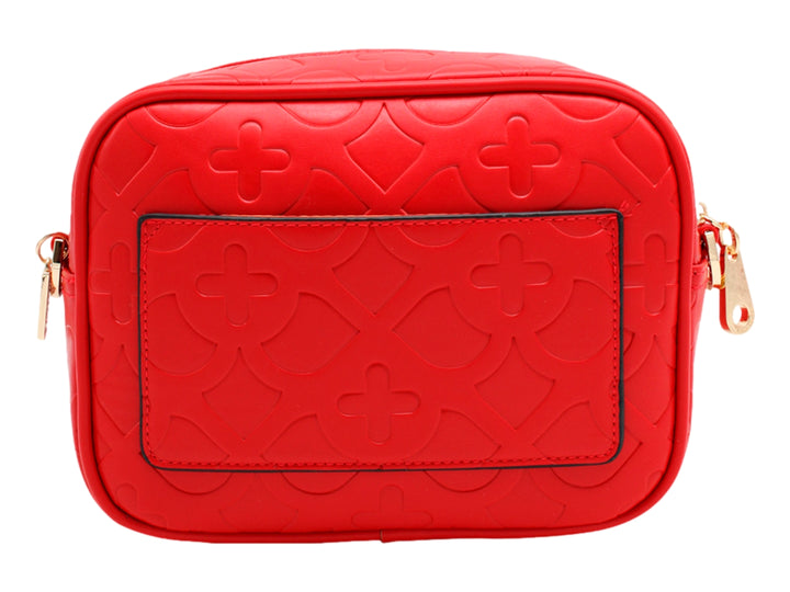 Bolso rojo de Jaime Ibiza con detalles dorados y correa ajustable.
