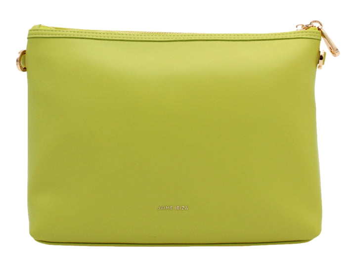 Bolsa convertible color verde lima de Jaime Ibiza con correa ancha y herrajes dorados.