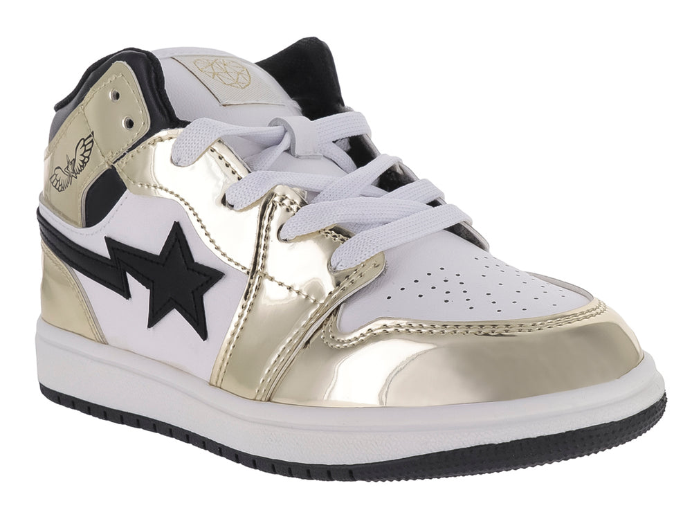 Tenis deportivos de bota alta en colores blanco, negro y dorado efecto espejo con detalle de estrella lateral.