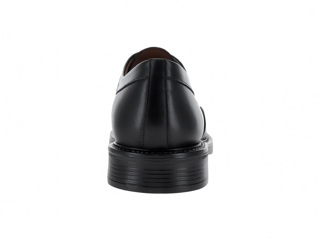 Zapato formal de cuero negro con agujetas y suela plana para Hombre.